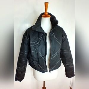 PRETTY DAMAGE CROP PUFFER JACKET